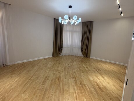 3 otaqlı mənzil, 131 m², 20 Yanvar: 345 000 ₼ 5