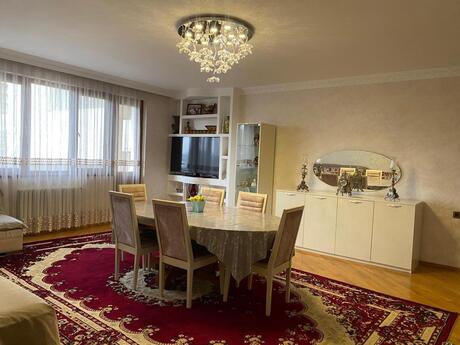 Elan №6337437 - Bakı, 8 Noyabr m., 4 otaqlı, 116 m², 4/9 mərtəbə