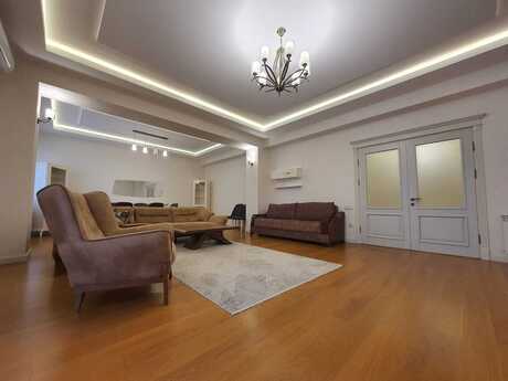Kirayə 4 otaqlı mənzil, 307 m², Şah İsmayıl Xətai: 2 500 ₼/ay 3