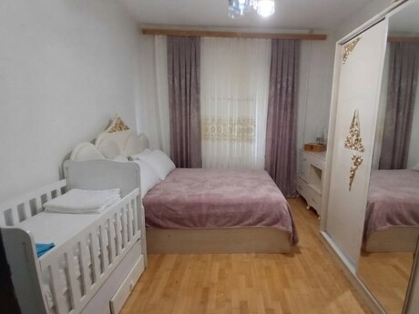 Elan №6337423 - Bakı, Köhnə Günəşli q., 3 otaqlı, 84 m², 1/9 mərtəbə