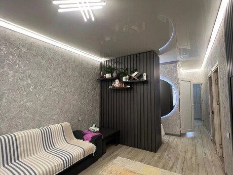 Продаётся 3-комнатная квартира в старом фонде, Azadlıq Prospekti, 90 м², 235 000 AZN, фото 3 / 9