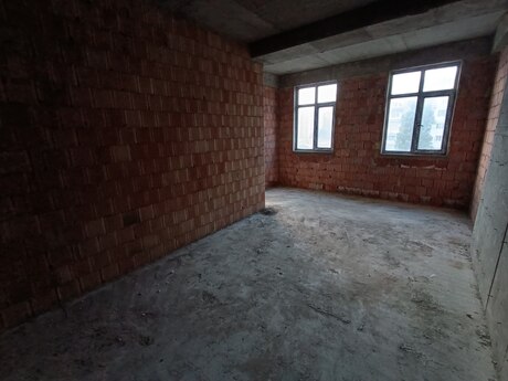 3-комн. новостройка - м. Иншаатчылар - 120 м²