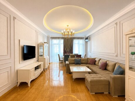 3-комнатная квартира, 177 м², Gənclik: 549 000 ₼ 2