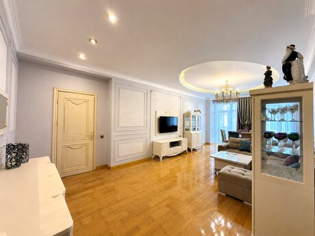 3-комнатная квартира, 177 м², Gənclik: 549 000 ₼ 5