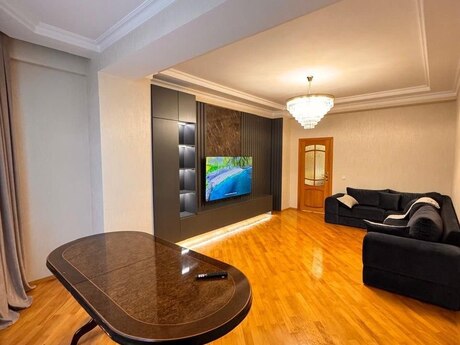 Elan №6337621 - Bakı, Nəriman Nərimanov m., 3 otaqlı, 140 m², 5/18 mərtəbə