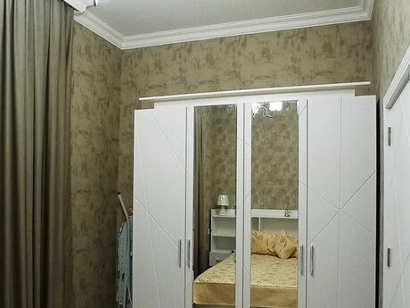 Kirayə 2 otaqlı mənzil, 50 m², İçəri Şəhər: 1 100 ₼/ay 4