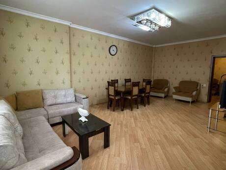 Объявление №6337669 - Баку, Насиминский  р., 3-комн., 140 м², 8/17 этаж