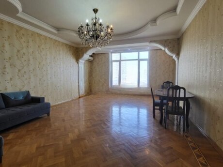 3-room apartment for rent, 153 m², Nəriman Nərimanov: 1 000 ₼/mo 3