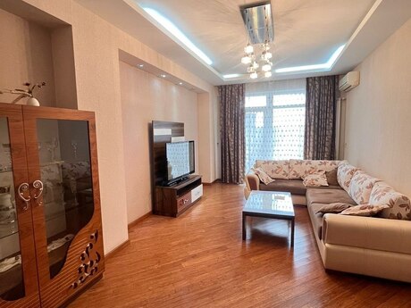 2 otaqlı yeni tikili - Gənclik m. - 100 m²