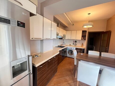 2 otaqlı yeni tikili - Gənclik m. - 100 m²