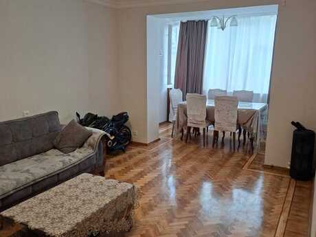Elan №6338032 - Bakı, Elmlər Akademiyası m., 3 otaqlı, 75 m², 3/5 mərtəbə