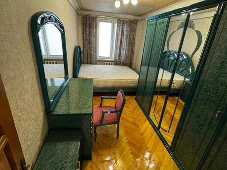 Elan №6338386 - Bakı, 28 May m., 3 otaqlı, 80 m², 4/5 mərtəbə
