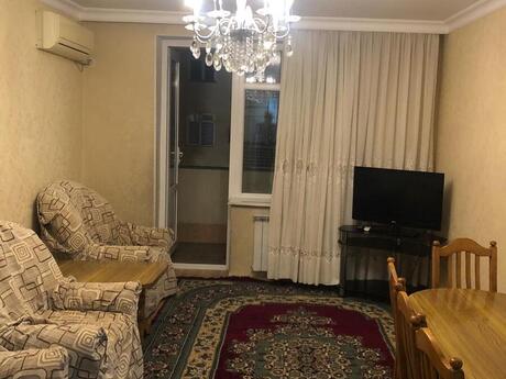 Elan №6338597 - Bakı, Qara Qarayev m., 3 otaqlı, 70 m², 4/5 mərtəbə