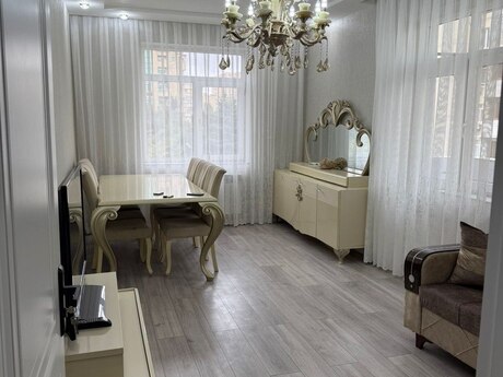 Объявление №6338592 - Баку, м. Ахмедлы, 2-комн., 65 м², 7/9 этаж