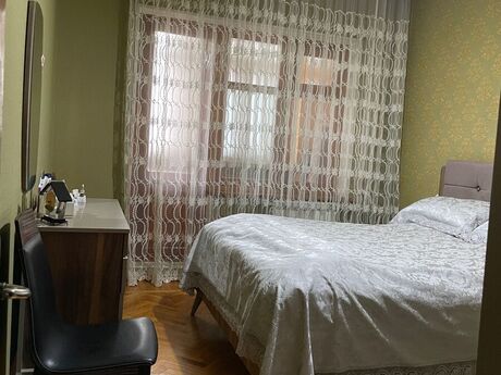 3 otaqlı köhnə tikili - Nəsimi m. - 80 m²