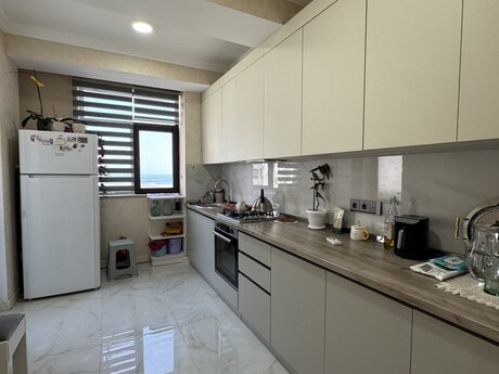 3-room apartment, 93 m², Köhnə Günəşli: 187 000 ₼ 3