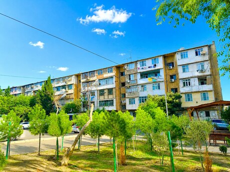 Объявление №5403349 - Баку, м. Кара Караев, 4-комн., 100 м², 5/5 этаж