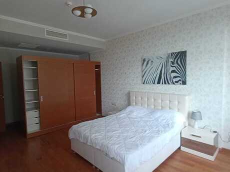Elan №6338811 - Bakı, Nizami m., 4 otaqlı, 210 m², 10/19 mərtəbə
