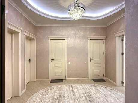 Elan №6338851 - Bakı, 8-ci mikrorayon q., 3 otaqlı, 100 m², 17/18 mərtəbə