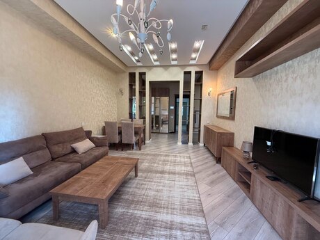 Elan №6338888 - Bakı, Ağ şəhər q., 3 otaqlı, 110 m², 2/6 mərtəbə