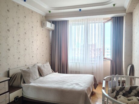 4 otaqlı mənzil, 155 m², 28 May: 383 000 ₼ 5