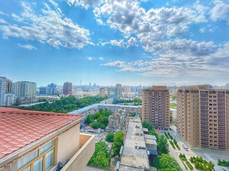 4 otaqlı mənzil, 206 m², 28 May: 680 000 ₼ 3