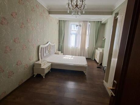 Kirayə 3 otaqlı mənzil, 140 m², Gənclik: 1 300 ₼/ay 3