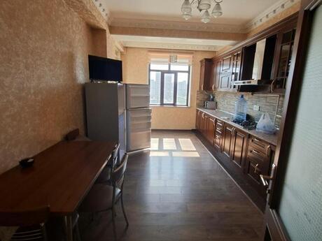 Kirayə 3 otaqlı mənzil, 140 m², Gənclik: 1 300 ₼/ay 5