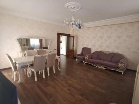 Kirayə 3 otaqlı mənzil, 140 m², Gənclik: 1 300 ₼/ay 2