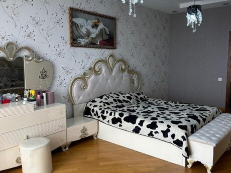 3-room apartment, 130 m², Nəriman Nərimanov: 365 000 ₼ 4