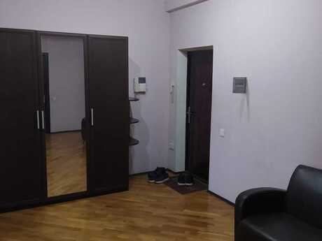 Elan №6339075 - Bakı, Şah İsmayıl Xətai m., 2 otaqlı, 70 m², 6/17 mərtəbə
