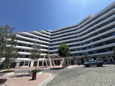 3 otaqlı mənzil, 140 m², Ağ şəhər: 868 000 ₼ 2