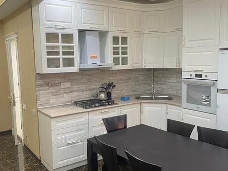 Kirayə 3 otaqlı mənzil, 115 m², Şah İsmayıl Xətai: 1 300 ₼/ay 3