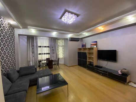 Объявление №6339194 - Баку, м. Элмляр Академиясы, 3-комн., 150 м², 3/16 этаж