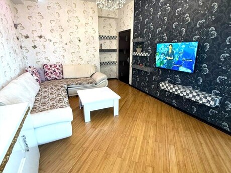 Elan №6339350 - Bakı, İnşaatçılar m., 2 otaqlı, 65 m², 13/18 mərtəbə
