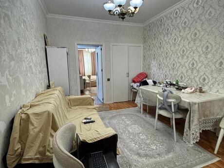 Elan №6339368 - Bakı, Memar Əcəmi m., 2 otaqlı, 50 m², 1/5 mərtəbə