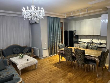 Elan №6339380 - Bakı, İnşaatçılar m., 3 otaqlı, 93 m², 10/15 mərtəbə