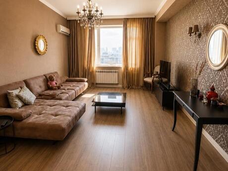 3-комн. новостройка - м. Низами - 170 м²
