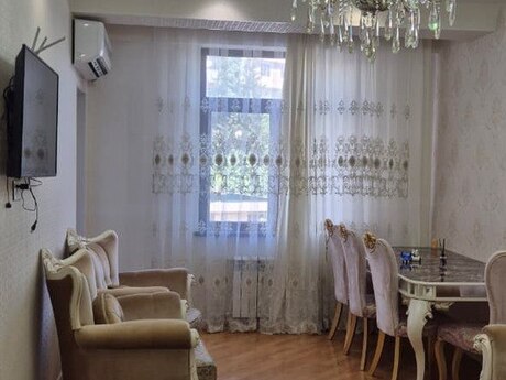 2-room apartment for rent, 70 m², Nəsimi: 650 ₼/mo 2
