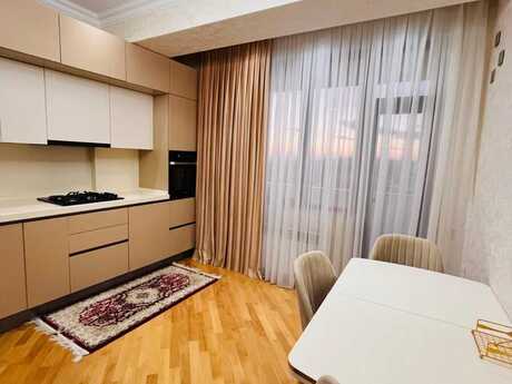 Объявление №6339665 - Баку, пос. Бадамдар, 3-комн., 110 м², 18/21 этаж