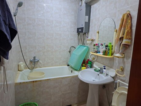 2-комнатная квартира, 45 м², Koroğlu: 132 000 ₼ 3