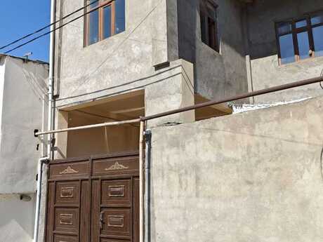Elan №6339812 - Bakı, İnşaatçılar m., 8 otaqlı, 240 m²
