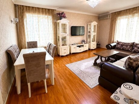 Elan №6340028 - Bakı, İçəri Şəhər m., 3 otaqlı, 115 m², 12/17 mərtəbə