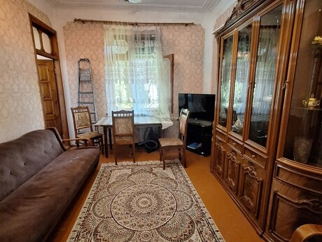 3-комнатная квартира, 80 м², Neftçilər, 600 AZN