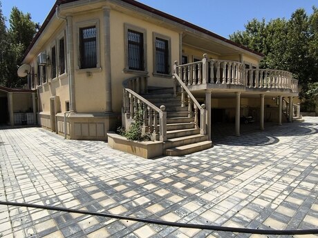 4 otaqlı həyət evi, 198 m², Novxanı: 255 000 ₼ 2