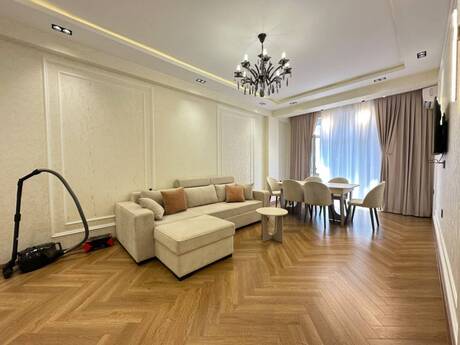 2-комн. новостройка - Насиминский  р. - 55 м²