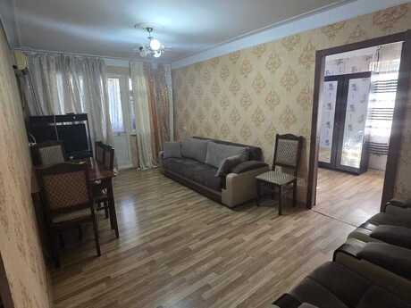 Объявление №6340213 - Баку, м. Нефтчиляр, 2-комн., 56 м², 2/5 этаж