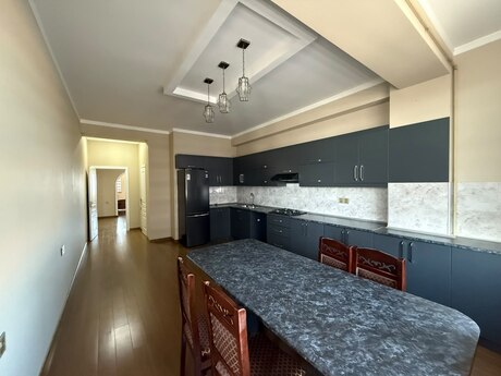Объявление №6340251 - Баку, м. Кероглу, 3-комн., 150 м², 12/14 этаж