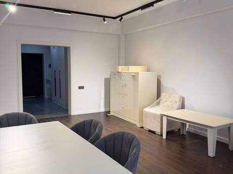 Kirayə 3 otaqlı mənzil, 139 m², Elmlər Akademiyası: 1 500 ₼/ay 2