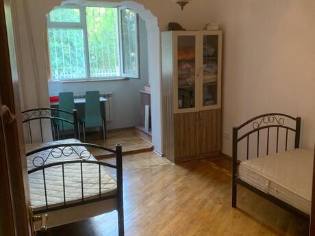 Elan №6340300 - Bakı, Nəriman Nərimanov m., 2 otaqlı, 60 m², 1/5 mərtəbə